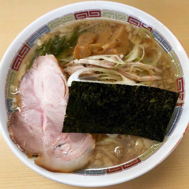 背脂煮干鰮ネギチャーシュー麺(煮干鰮らーめん 圓 （エン）)