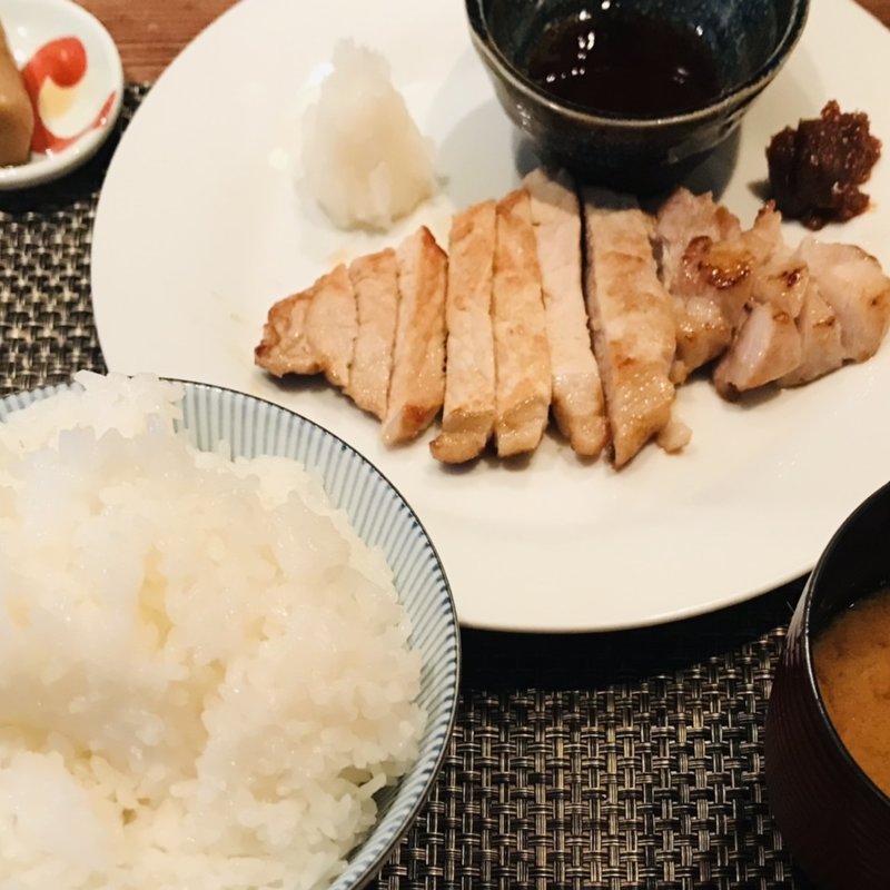 昼定食（肉）(DOt)