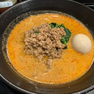 護摩龍(地獄の担担麺 護摩龍(百人町総本山))