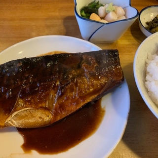 鯖の味噌煮定食(瀧元)