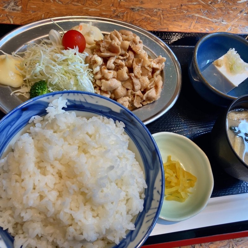 生姜焼き定食(満天酒場 多摩センター店)