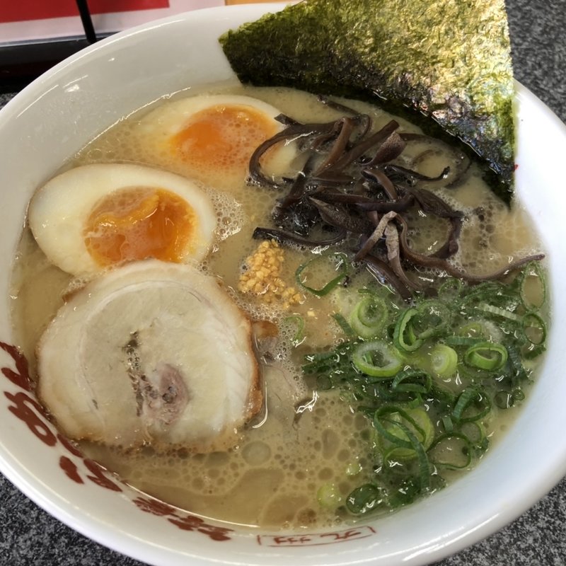昭和ラーメン(九州筑豊ラーメン山小屋 若松店)