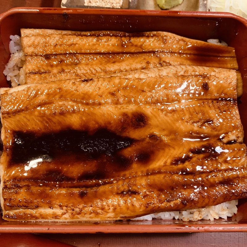 箱めし　中箱(玉ゐ)