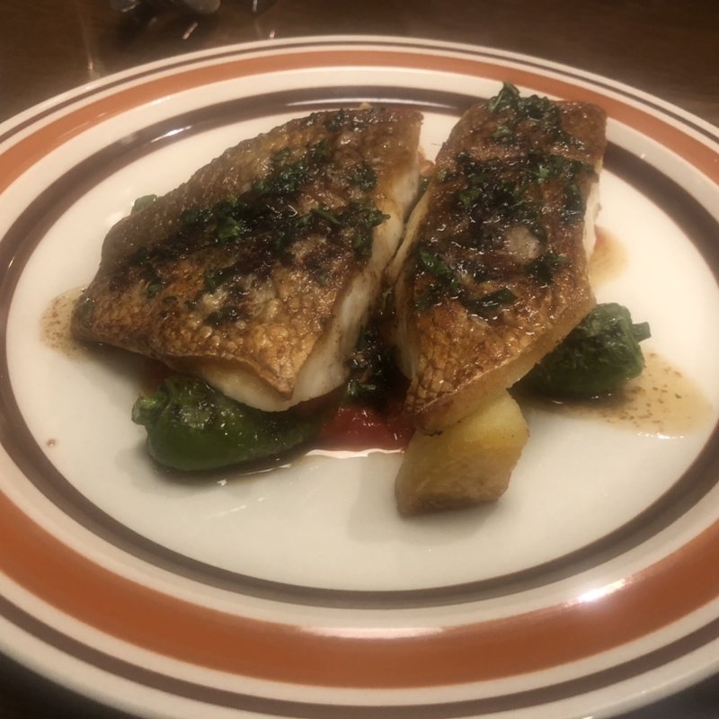 天然真鯛のソテー アンチョビバター(トラットリア ダ ゴイーノ （TRATTORIA Da GOINO）)