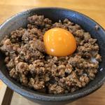 ミンチ丼(自家製麺と定食 弦乃月)