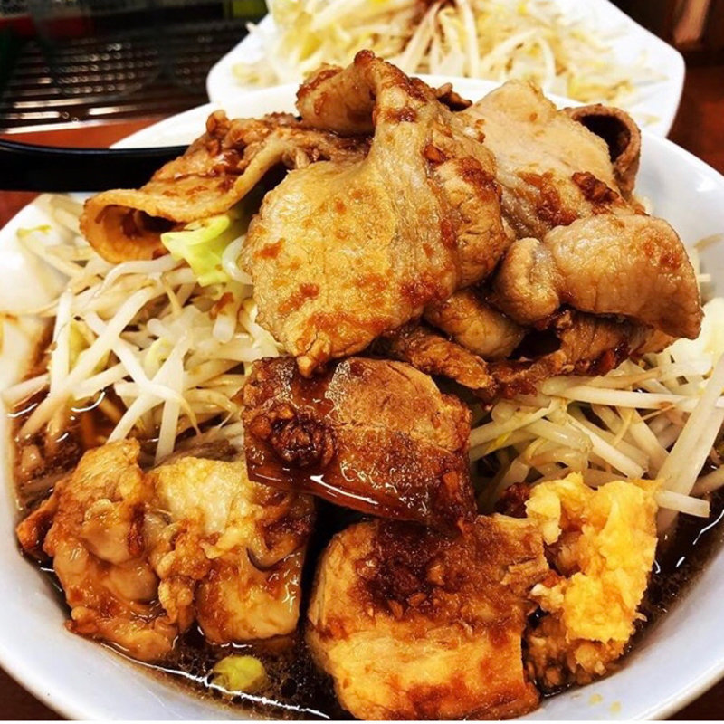 特製煮豚W醤油らーめん(横浜家系ラーメン 春樹 鶴ヶ峰店)