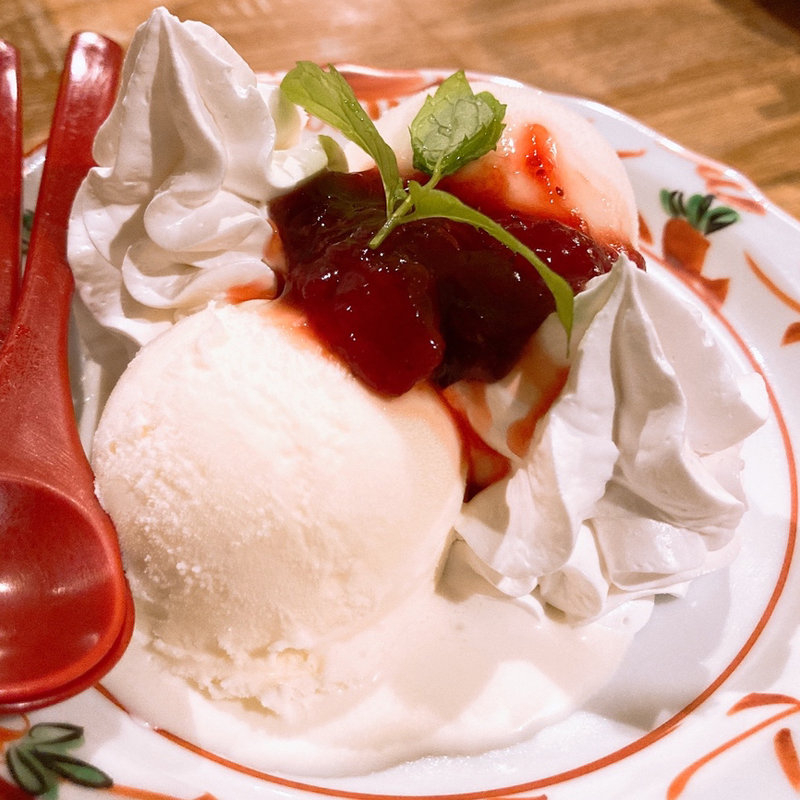 バニラアイス(食酒処 桃)