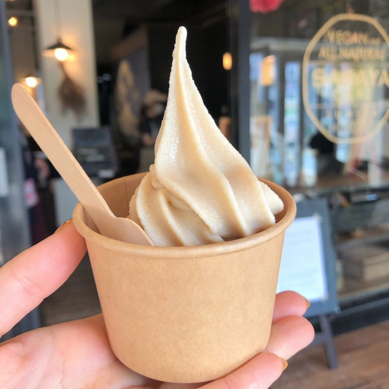 ヴィーガンソフトクリーム(SASAYA CAFE)