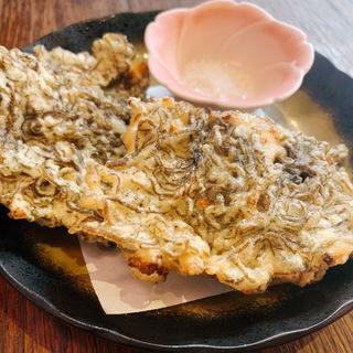 もずくの天ぷら(沖縄郷土料理 星の浜食堂)