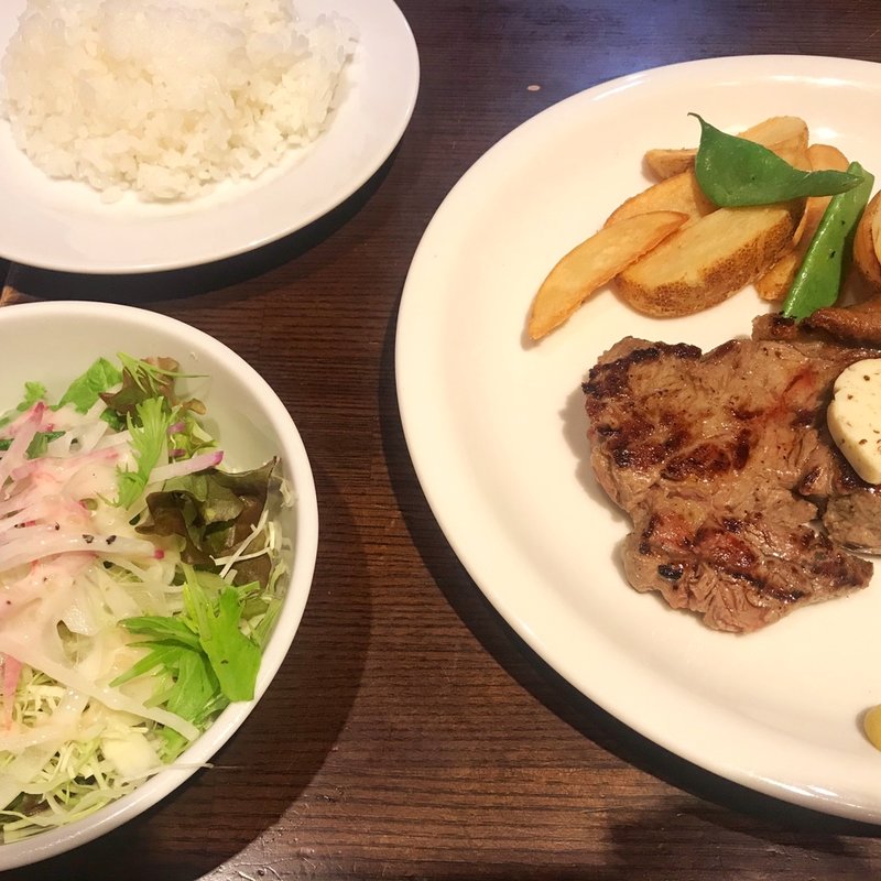 サーロインステーキセット(ニュー・トーキョー ビヤホール 東京駅八重洲口店 )