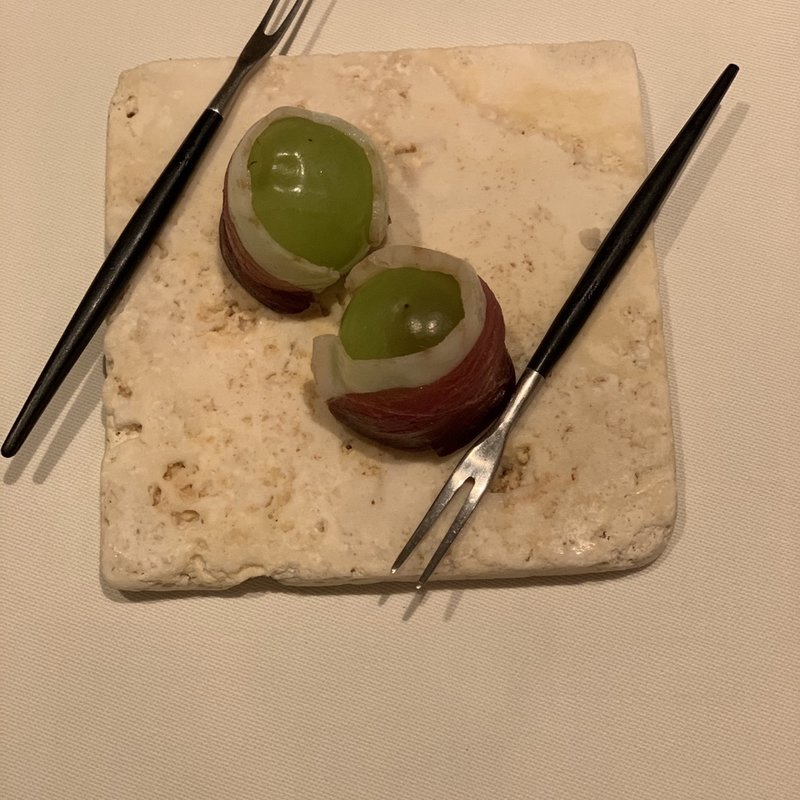 シャインマスカット生ハム巻き(ボンシュマン )