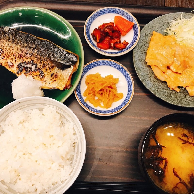 赤城ポーク生姜焼きと塩鯖焼き(千寿一歩一歩)