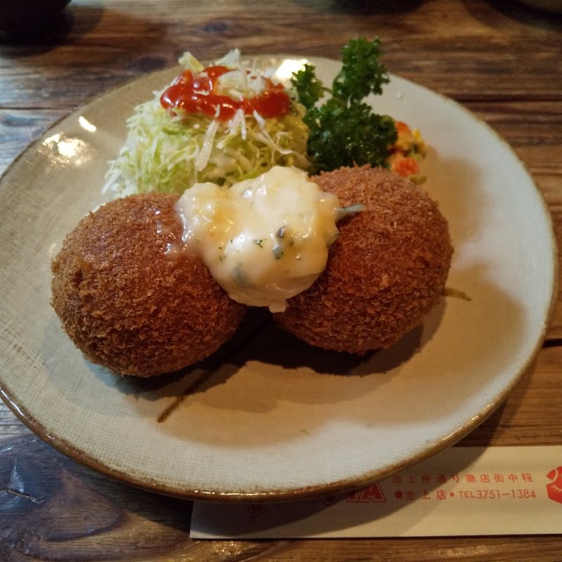 カニコロッケ(こぶた)