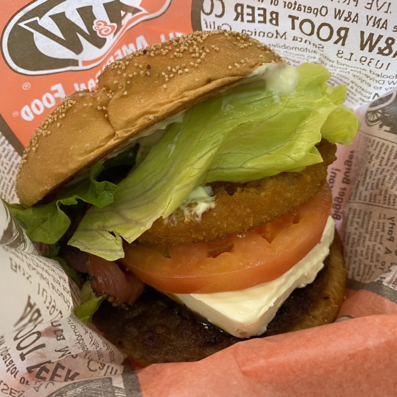 The A&Wバーガー(A&W 石垣店)