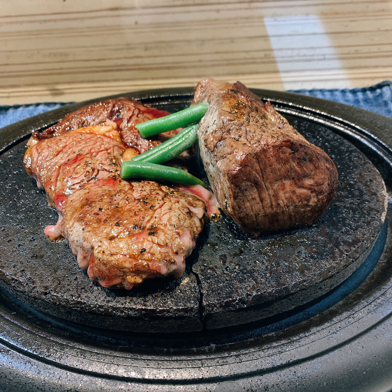 ハラミ&リブロース(ステーキ本舗)