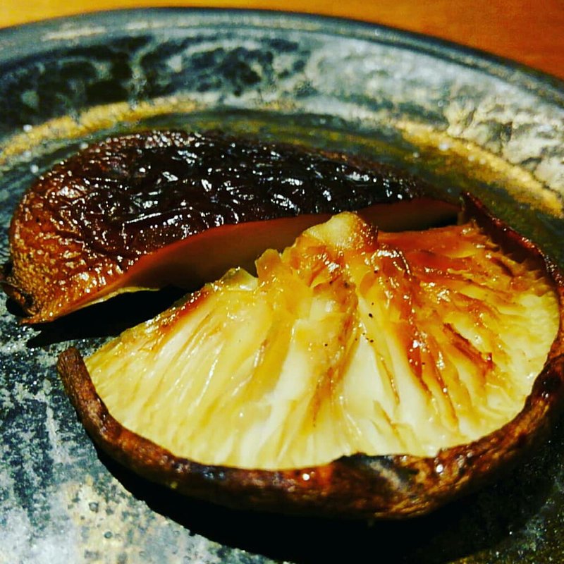 原木しいたけ炭焼き(やきとり松里)