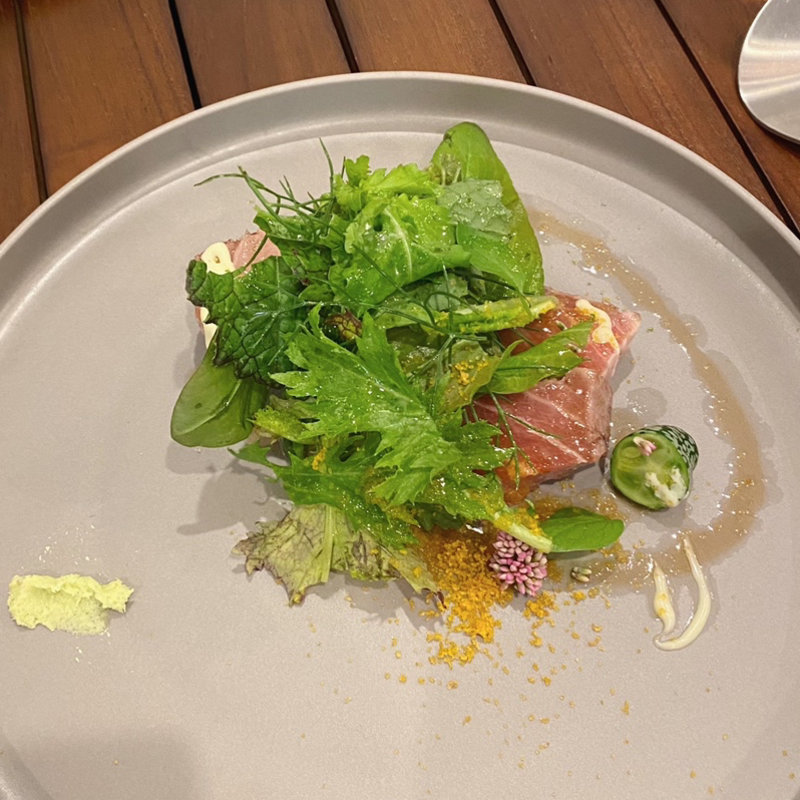 地中海 本マグロ・北山農園 ”旬野菜”サラダ(Cultiver)