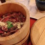 高い方の牛肉重(京都　牛光)