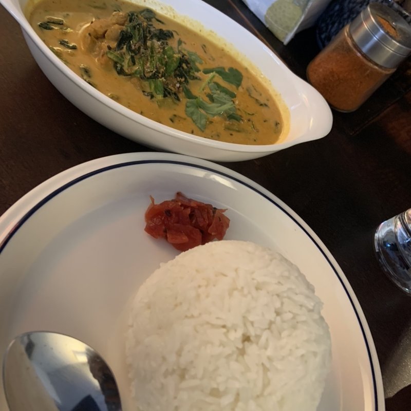 チキンほうれん草カレー(ラモスカレー)