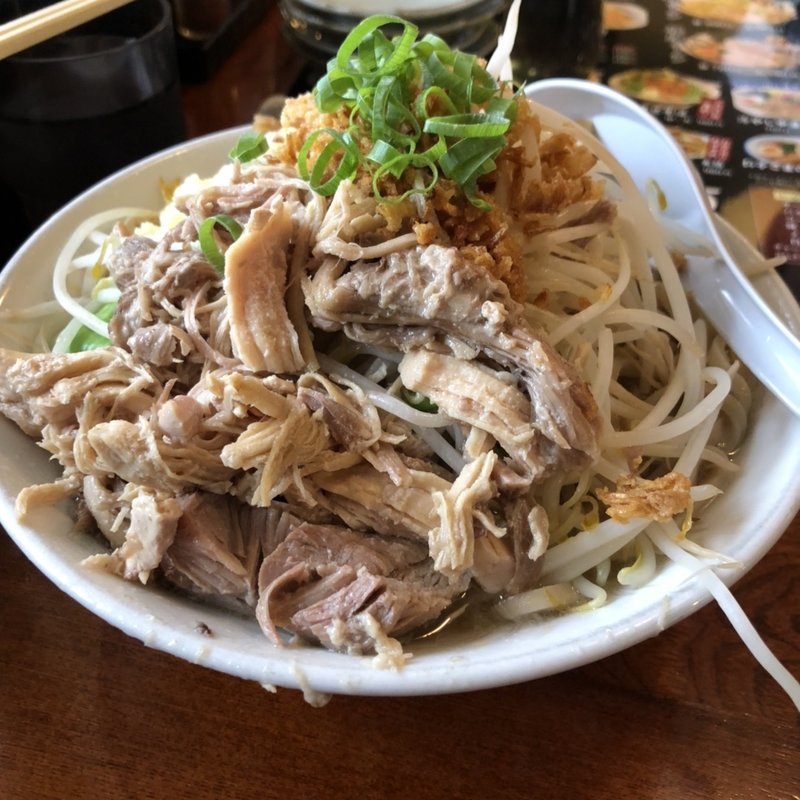 豚骨塩ラーメン(麺とび六方 松川店 （メントビロッポウ）)