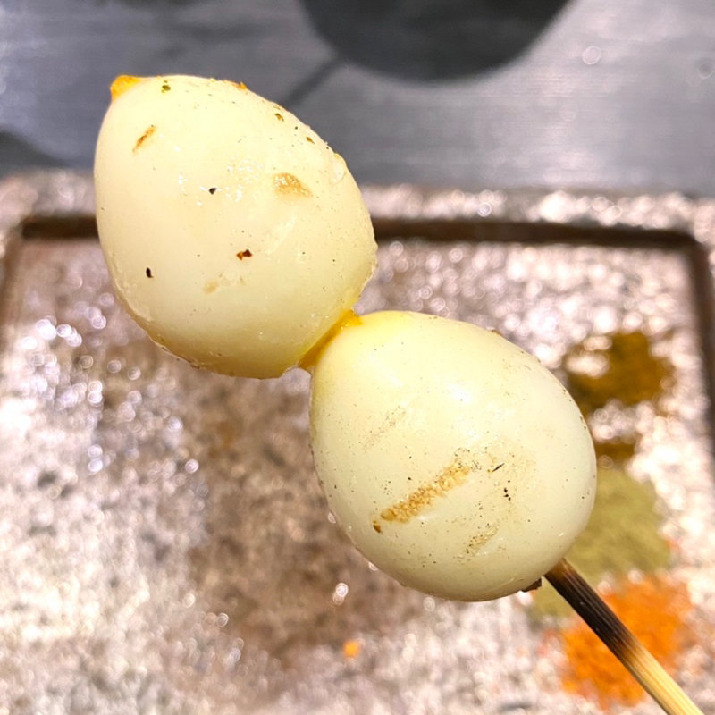 てんがらもんのうずら(焼き鳥 松元 西中洲本店)