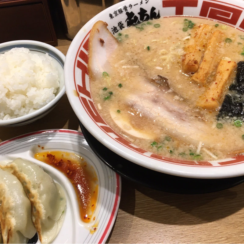 餃子セット(屯ちん 川崎店)