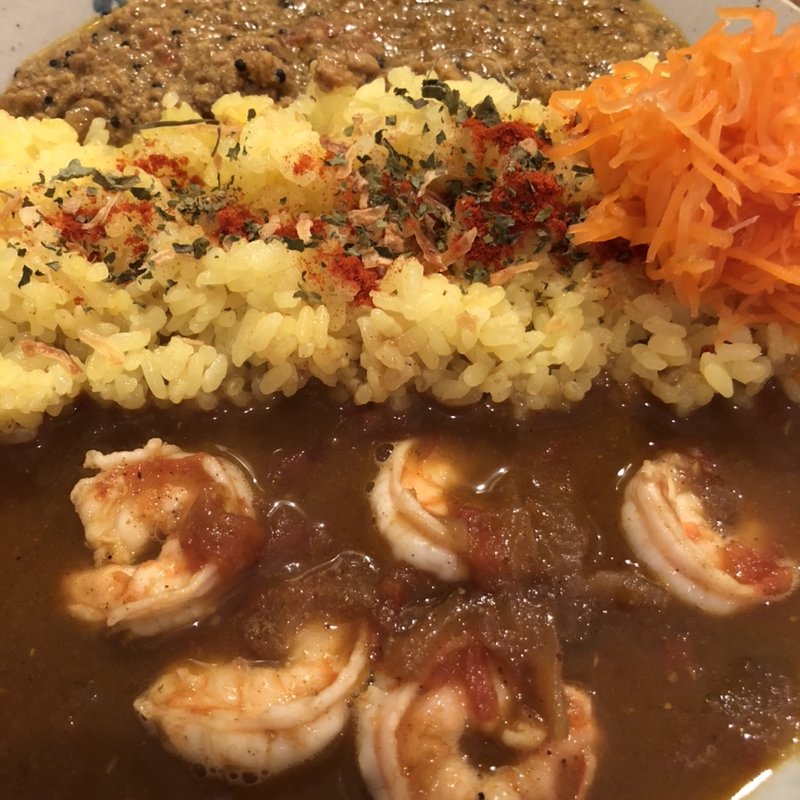 海老カレー＋あいがけキーマ(カレーの店 八月)