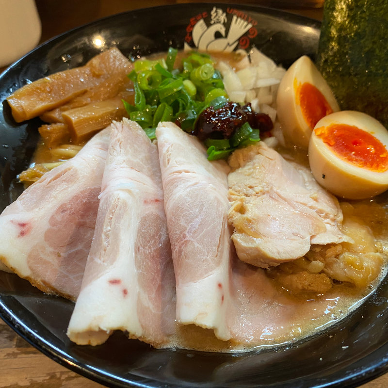 味玉肉増しポタチキそば(麺でつながる縁 大阪縁乃助商店)