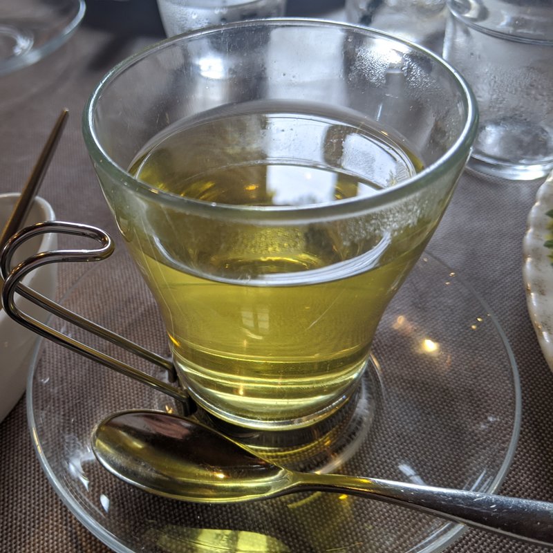 ハーブティ(アル・ケッチァーノ （Al che-cciano）)