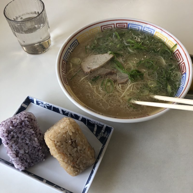 ラーメン(ラーメン 博多一心亭)