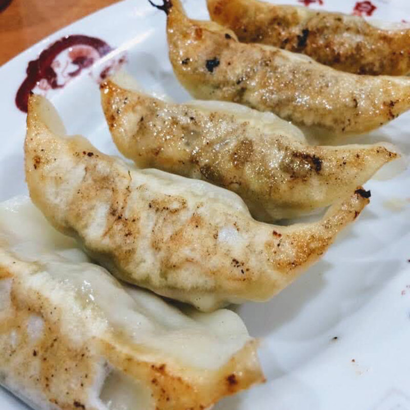 ギョーザ(玉泉亭 横浜ポルタ店 （ギョクセンテイ）)