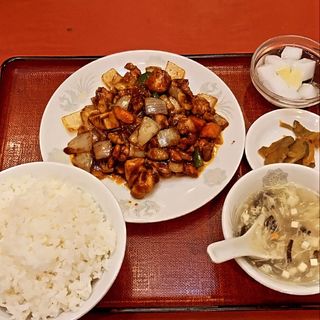 鳥肉の味噌炒め定食(芳香園 新横浜店)