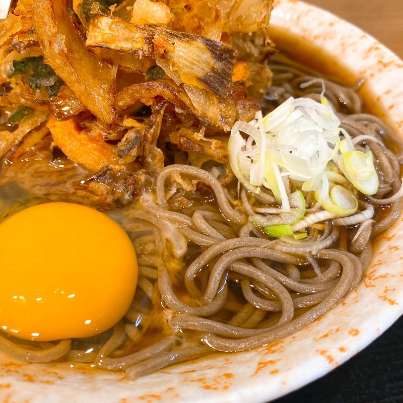 かき揚げそば＋玉子(両国じゅげむそば)