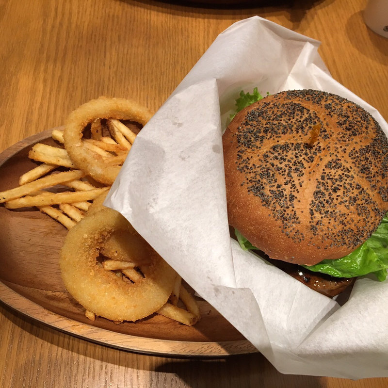 テリヤキバーガー セット(クア・アイナ 仙台Parco2店)