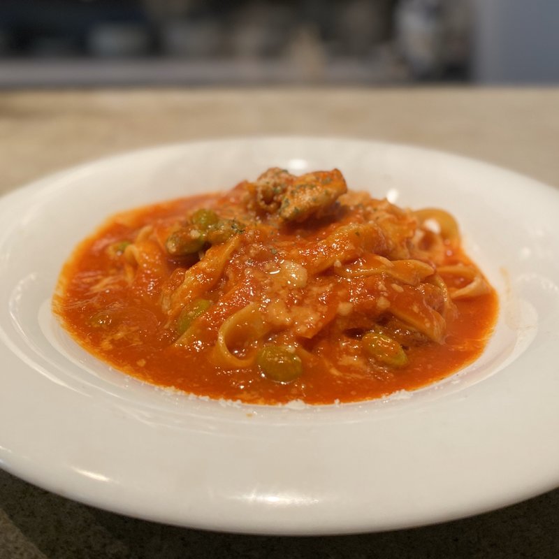 帆立と枝豆のトマトソース(クッカーニャ ドゥーエ (Cuccagna 2))