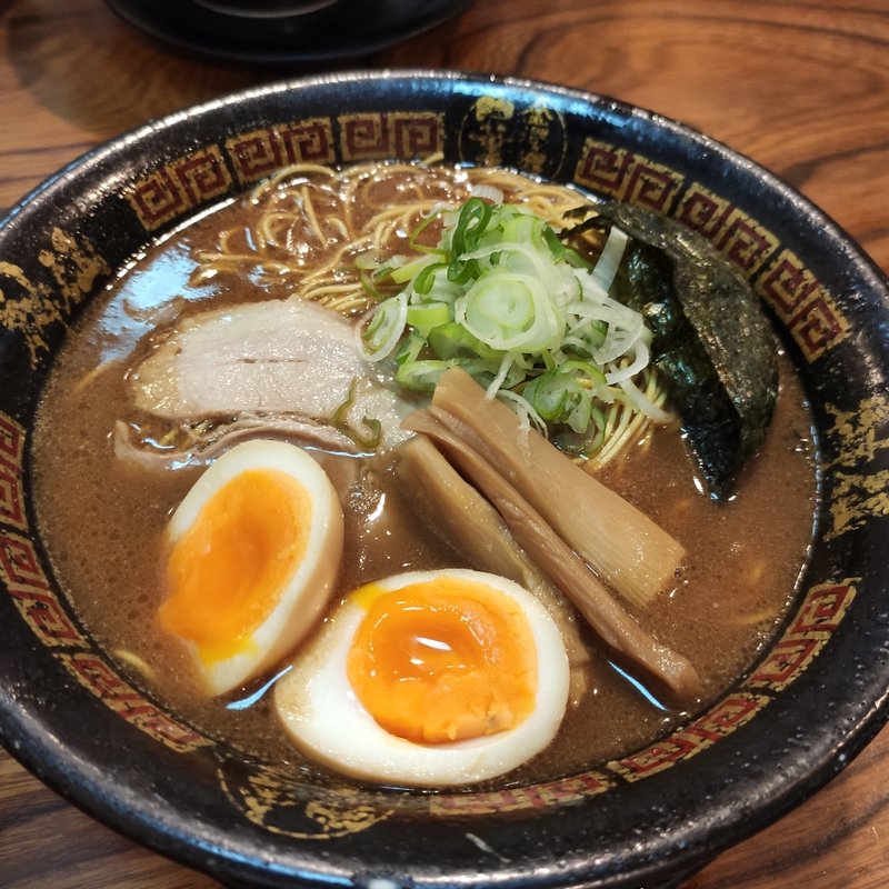 特製中華そば(金澤濃厚中華そば　神仙 （シンセン）)