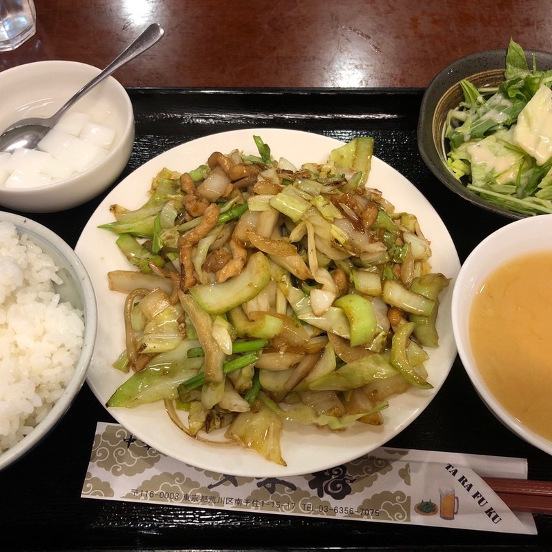 キャベツと肉細切炒め(多来福)