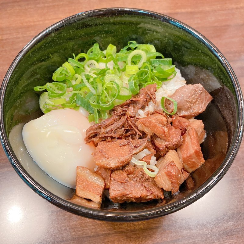 チャーシュー丼(山神山人 西神プレンティ店)