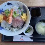 海鮮丼