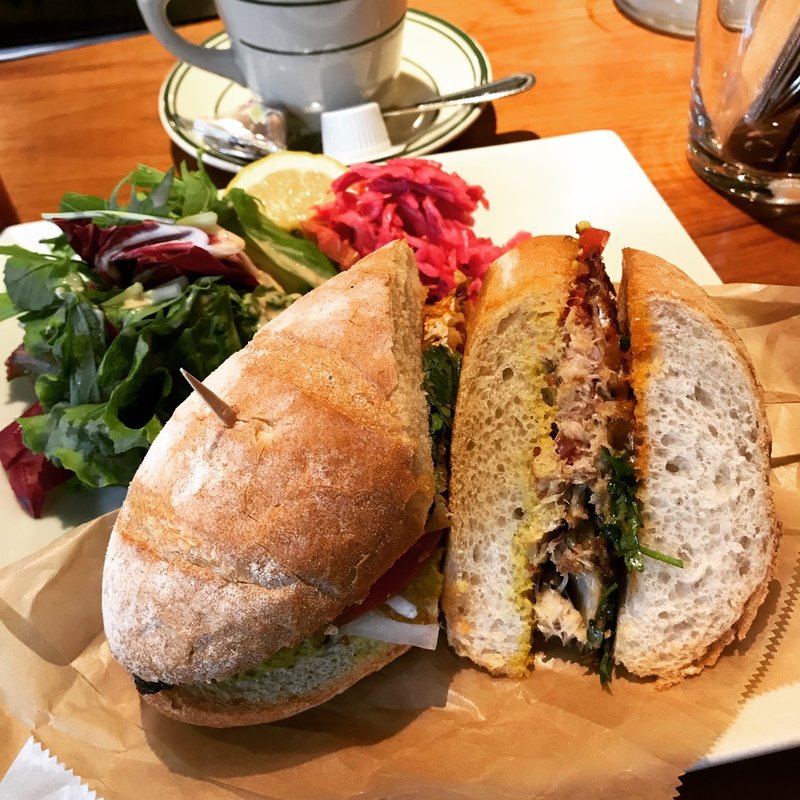 サバサンド(HATONOMORI （鳩ノ森/ハトノモリ）)