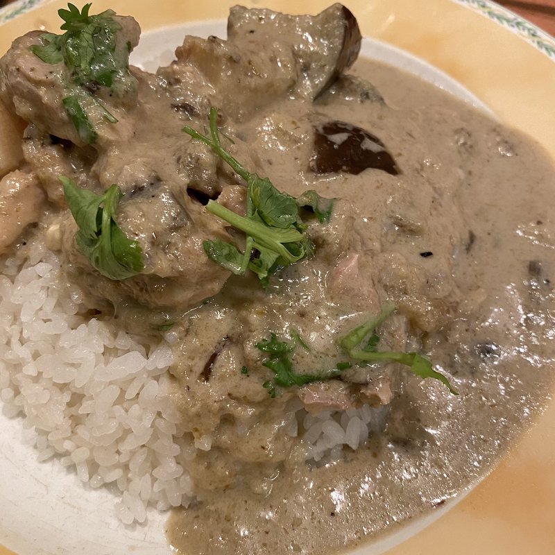 グリーンカレー(ラティーノ （CARRYBAR&MEXICAN LATINO）)