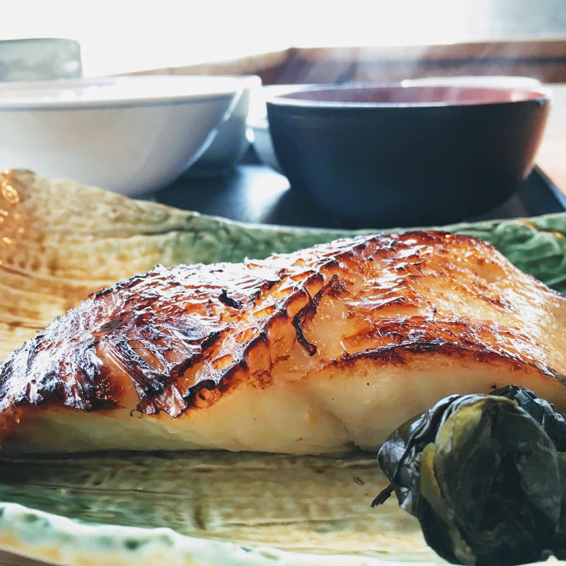 ぎんだら西京焼き定食(青ゆず 寅 （あおゆずとら）)