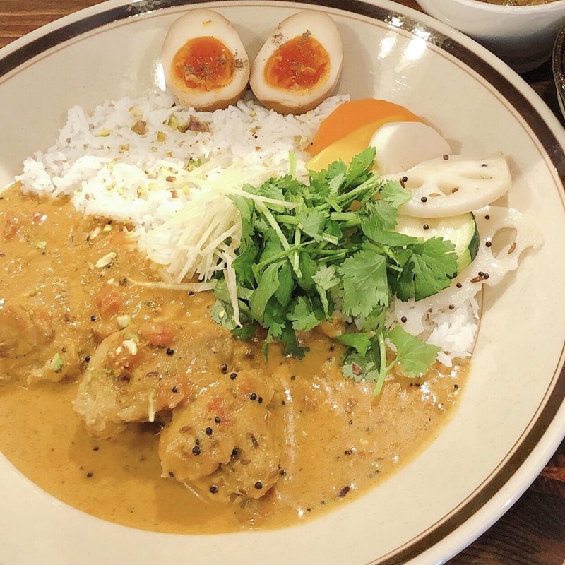 チキンカレー（ライス少なめ 味付け酢たまごトッピング）(プチシャニ)