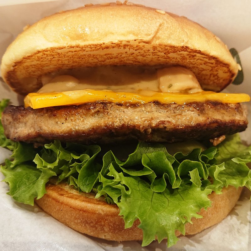 マッシュルームチーズバーガー(フレッシュネスバーガー新川崎スクエア)