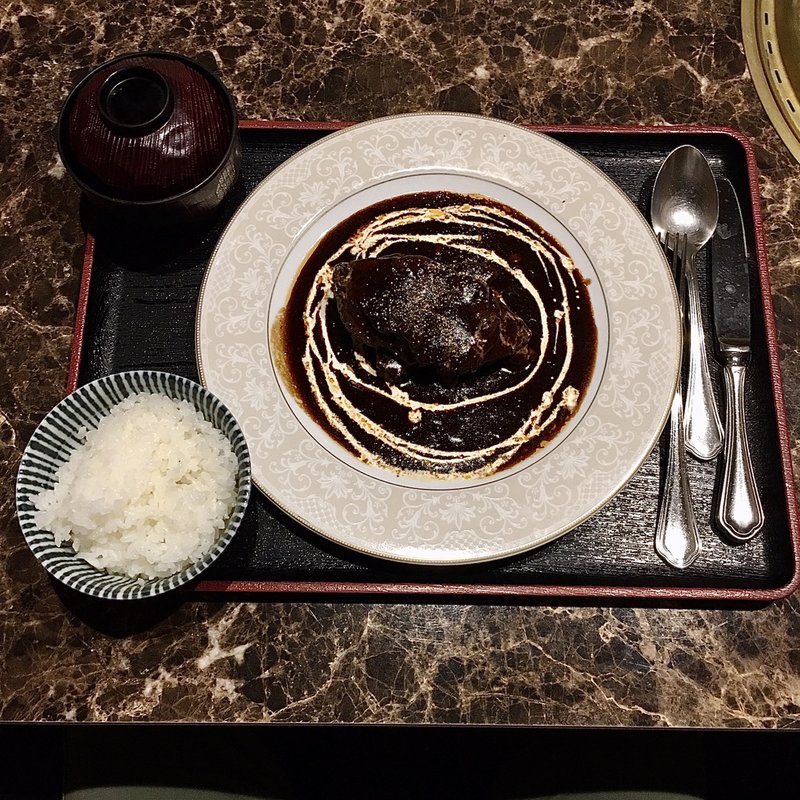 肉屋のとろとろ牛タンシチュー(黒家 上野町店 )