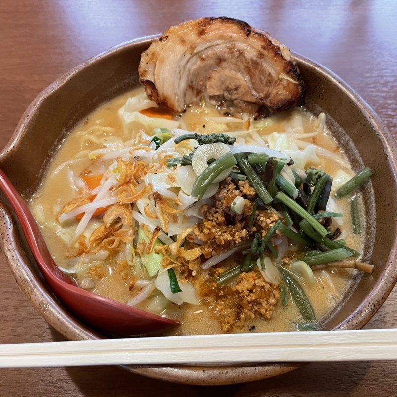 信州味噌ラーメン(麺場 田所商店 札幌平岸店 （タドコロショウテン）)
