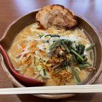 信州味噌ラーメン(麺場 田所商店 札幌平岸店 （タドコロショウテン）)