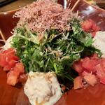 京京水菜と九条葱の湯葉サラダ