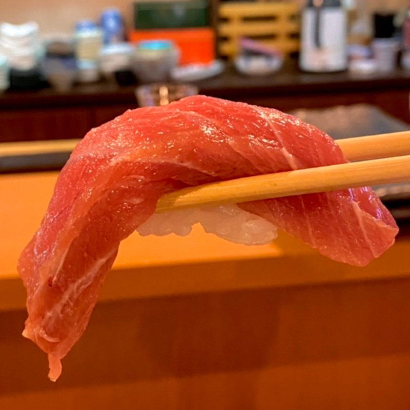 大とろ（にぎり）(寿司居酒屋 ゲゲゲの三丁目)