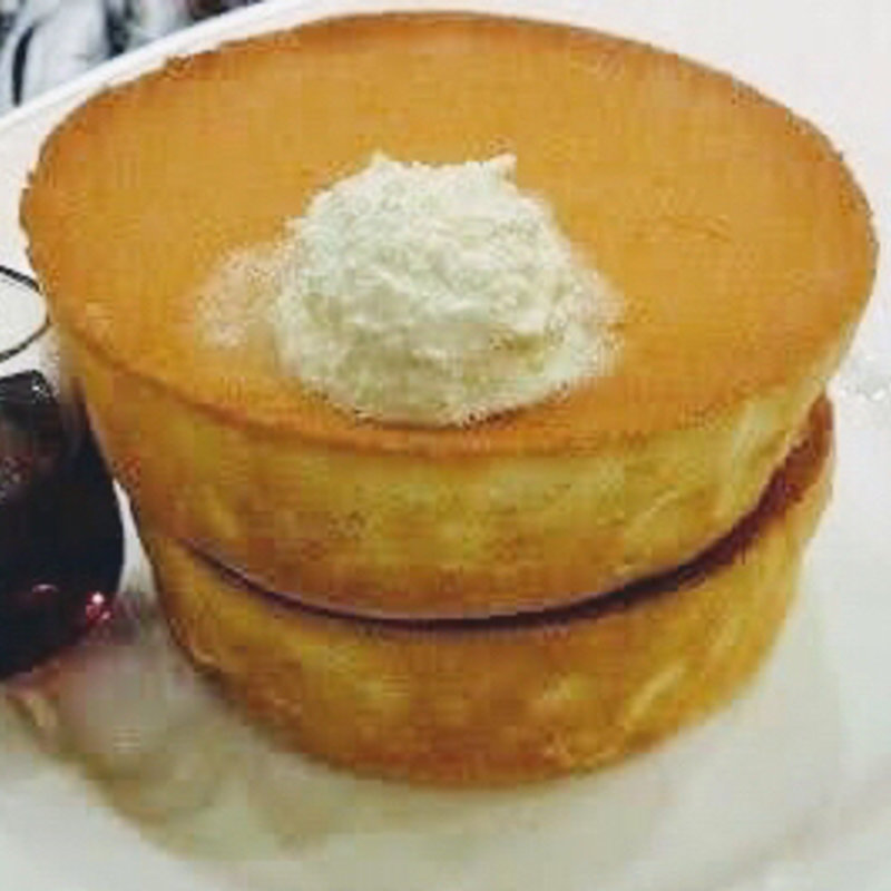 スフレパンケーキ(Salon Oeuf et Moi そごう横浜店)